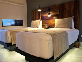 Unique Suite Twin Room in Exclusive Boutique Hotel Cabo